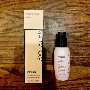 Mary Kay Day solution sunscreen